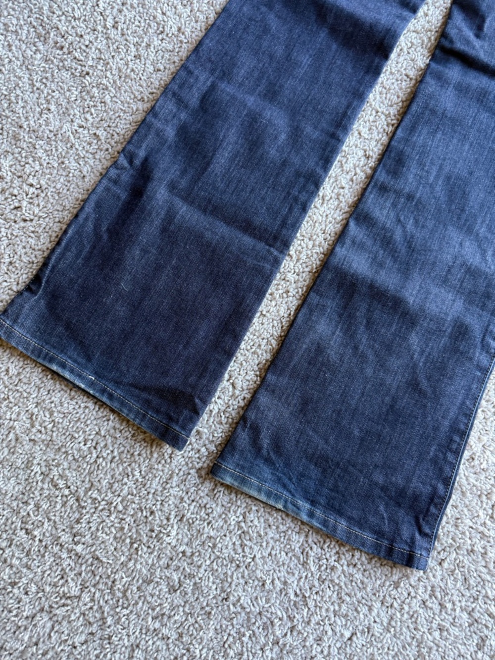 Joe's Jeans Rocker Women's Jeans - Picture 5 of 7